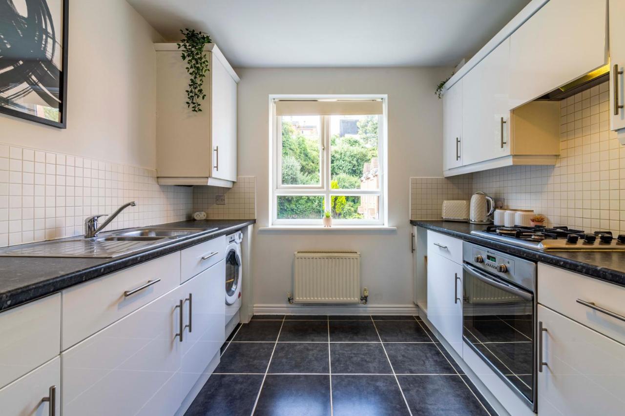 Fantastic Apartment, Short Distance From City Centre, Free Parking ノッティンガム エクステリア 写真